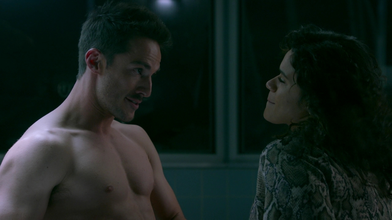 vampirediariesWorld-dot-nl_RoswellNewMexico2x07-2195.jpg