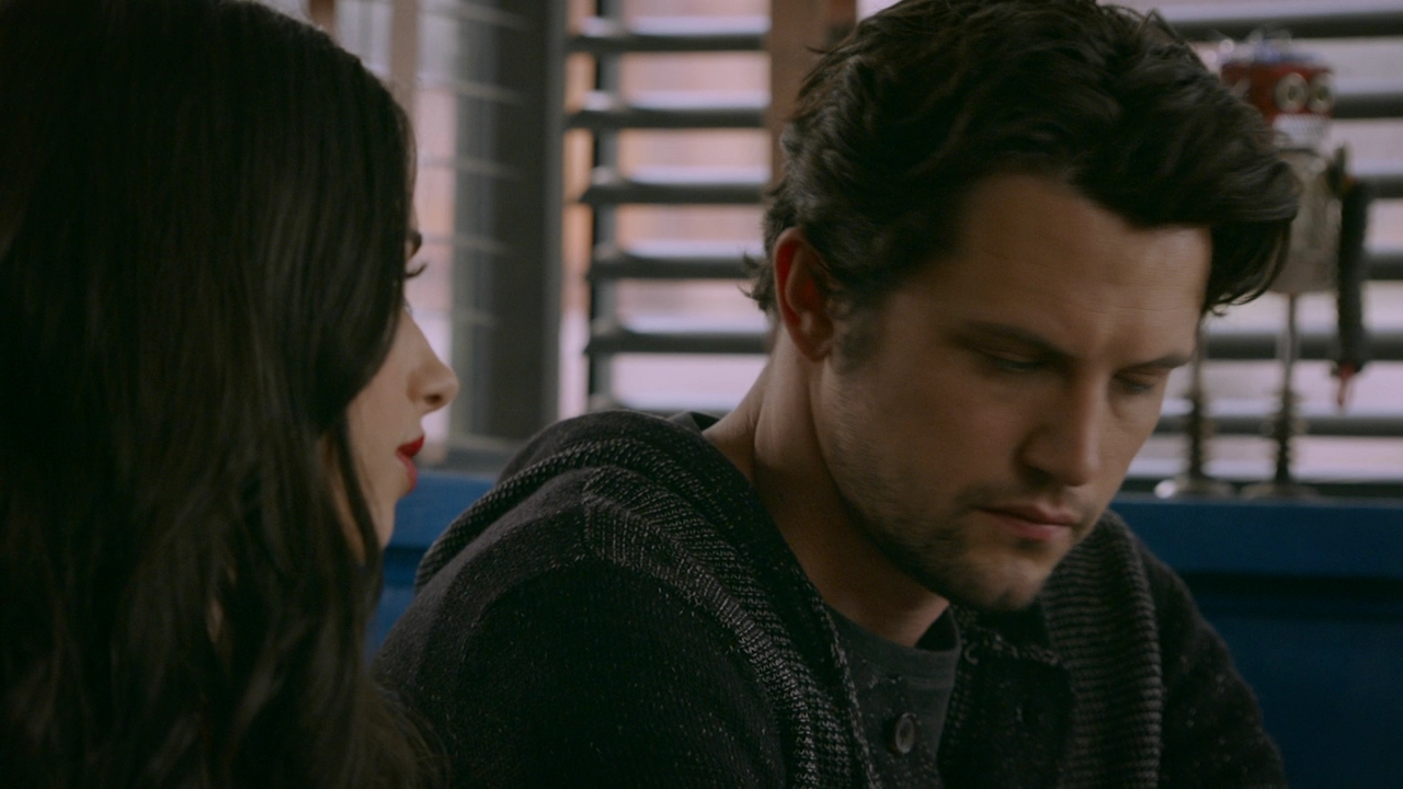 VampireDiariesWorld-dot-nl_RoswellNewMexico2x08-1032.jpg