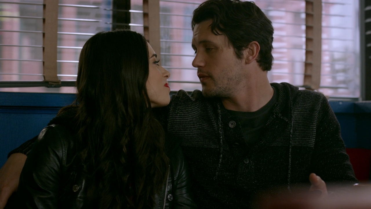 VampireDiariesWorld-dot-nl_RoswellNewMexico2x08-1042.jpg