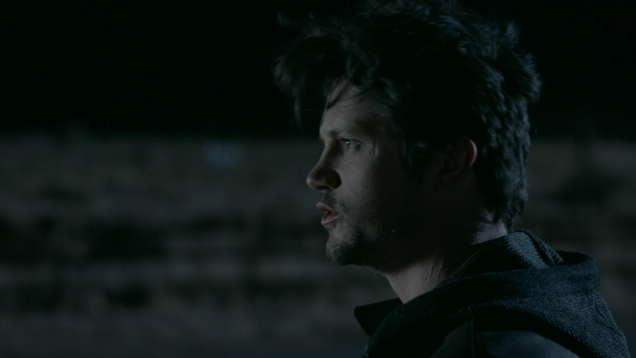 VampireDiariesWorld-dot-nl_RoswellNewMexico2x08-1466.jpg