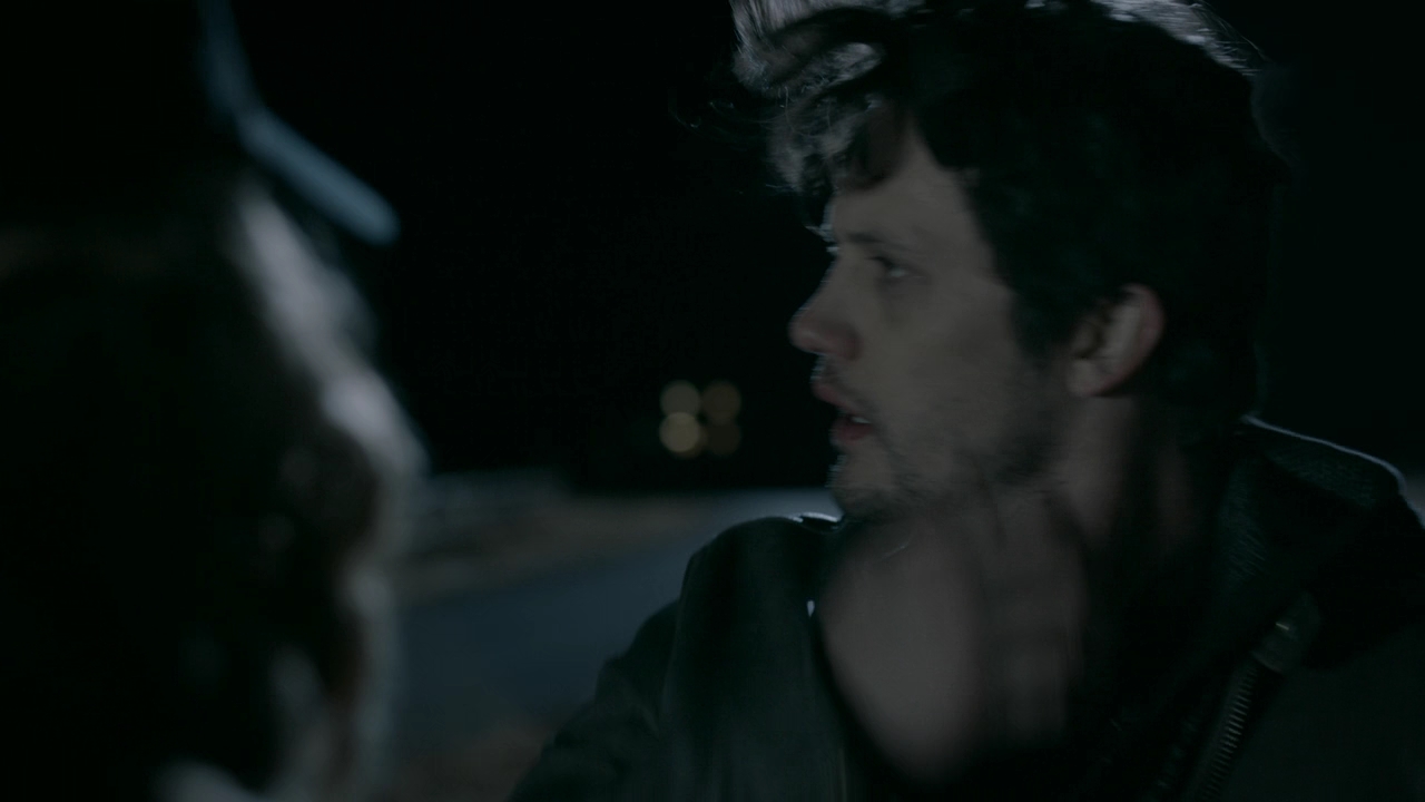 VampireDiariesWorld-dot-nl_RoswellNewMexico2x08-1484.jpg
