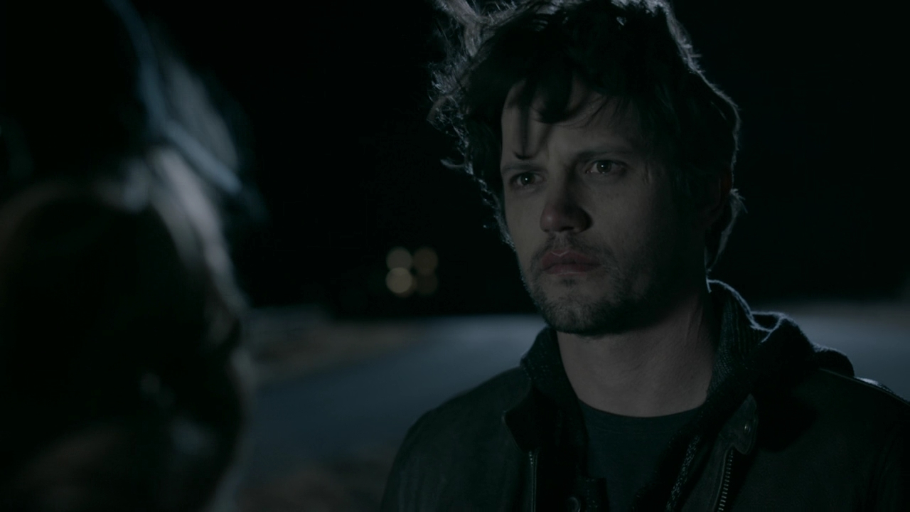 VampireDiariesWorld-dot-nl_RoswellNewMexico2x08-1519.jpg