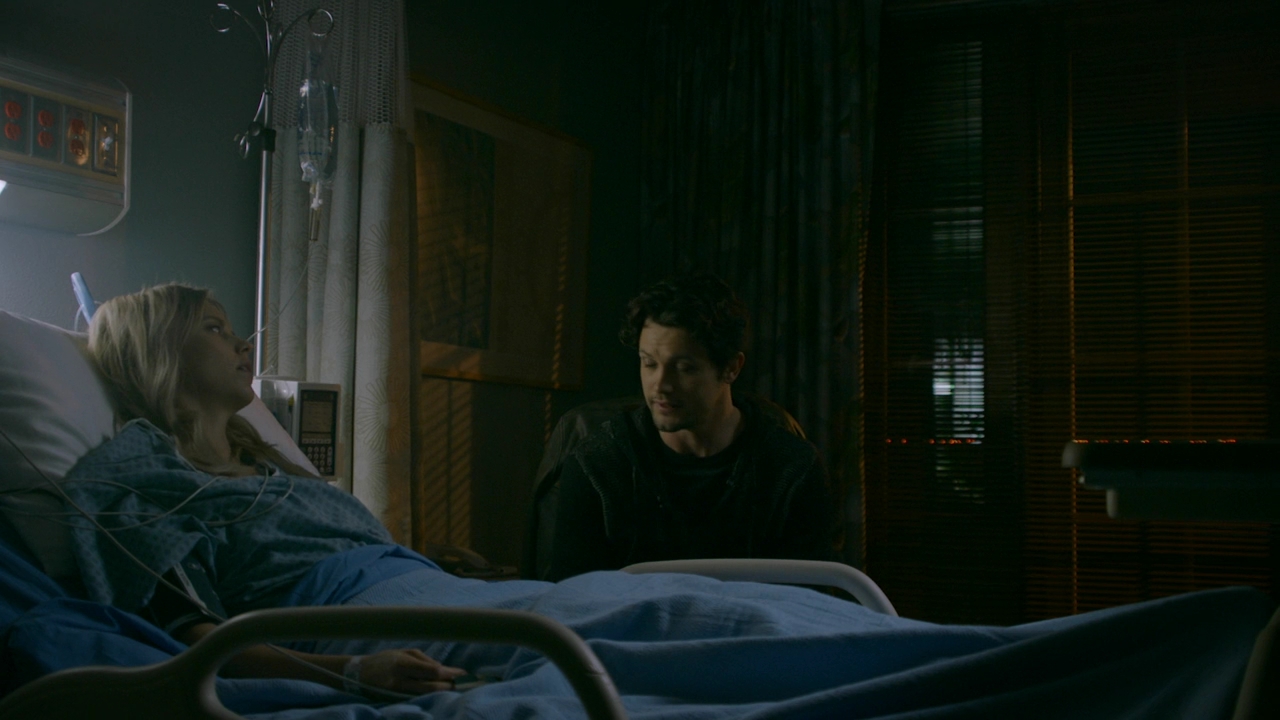 VampireDiariesWorld-dot-nl_RoswellNewMexico2x08-1826.jpg