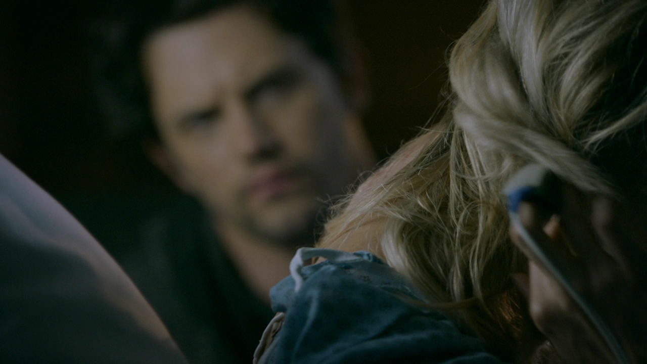 VampireDiariesWorld-dot-nl_RoswellNewMexico2x08-1861.jpg