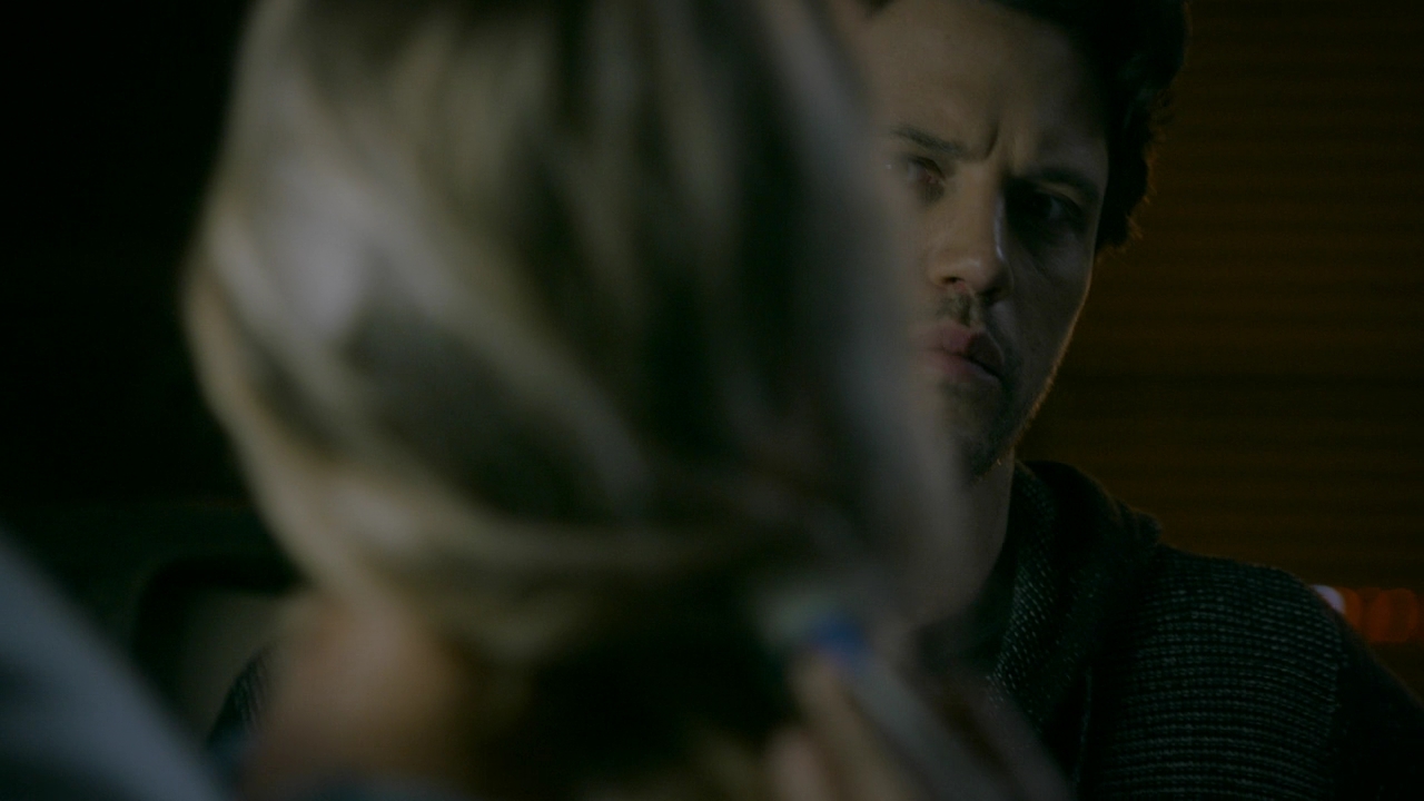 VampireDiariesWorld-dot-nl_RoswellNewMexico2x08-1868.jpg