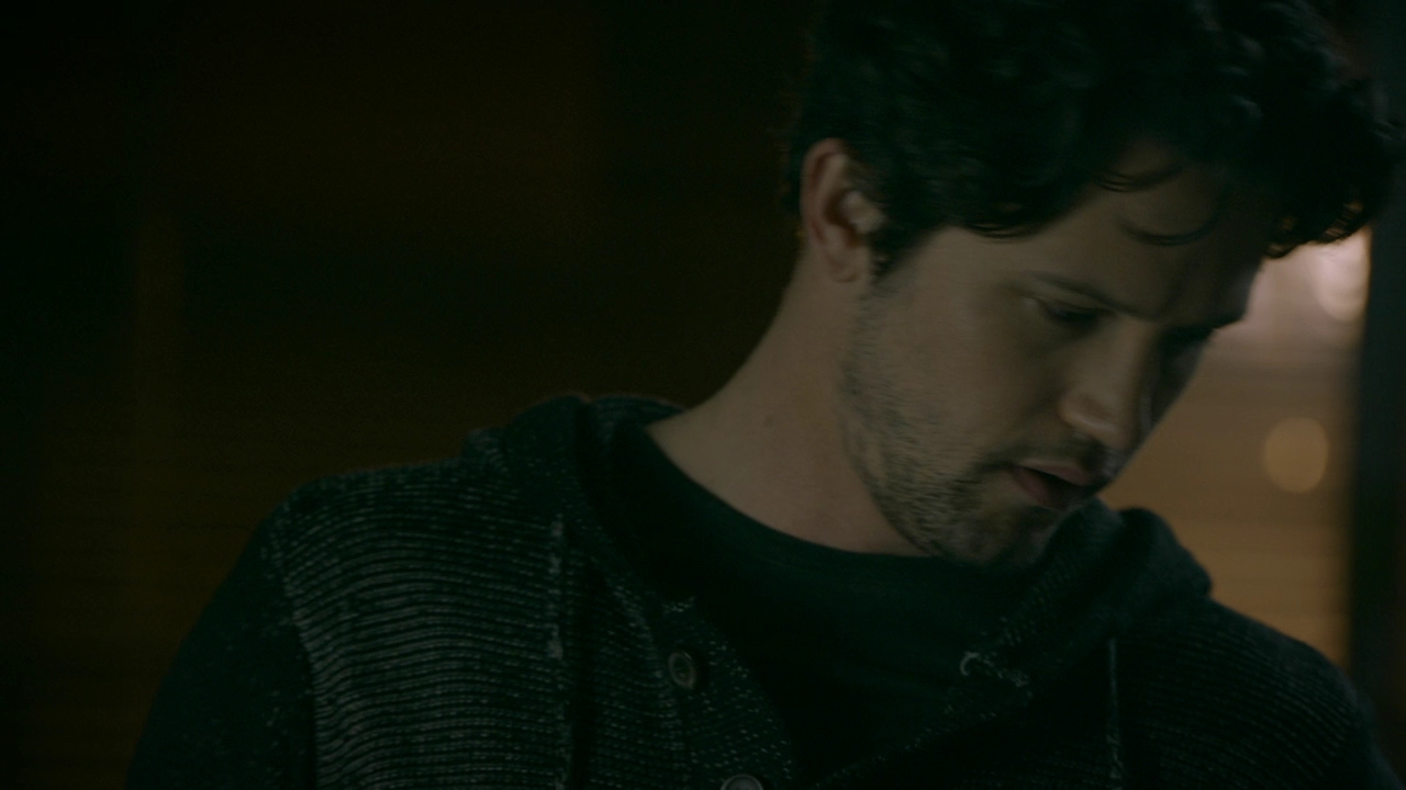 VampireDiariesWorld-dot-nl_RoswellNewMexico2x08-1915.jpg