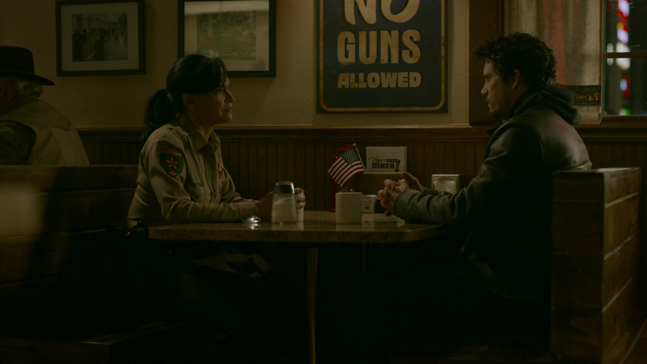 VampireDiariesWorld-dot-nl_RoswellNewMexico1560.jpg
