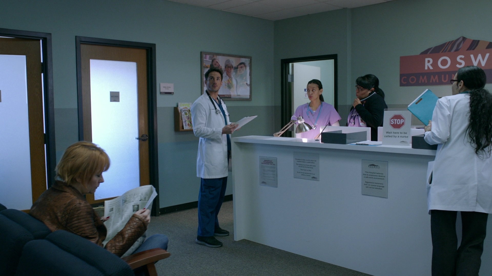 VampireDiariesWorld-dot-nl_RosswellNewMexico2x11-0410.jpg