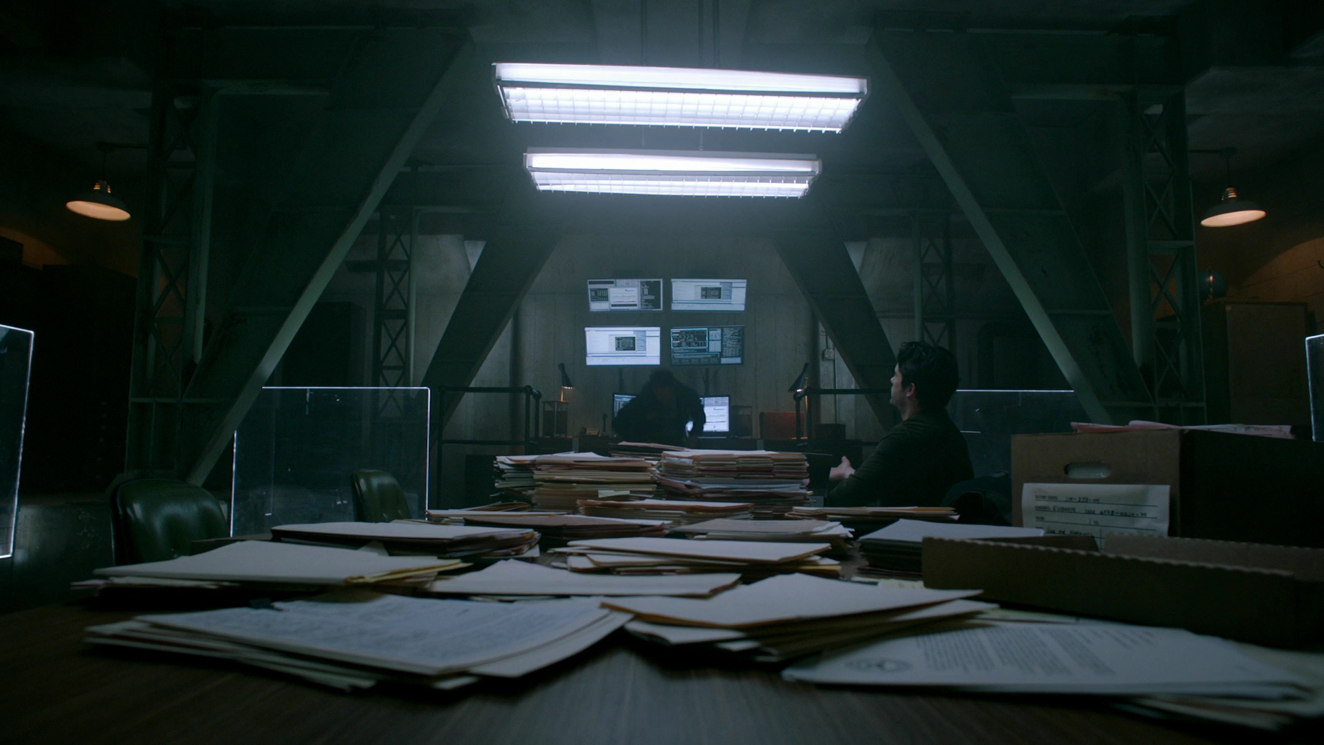 VampireDiariesWorld-dot-nl_RosswellNewMexico2x11-0909.jpg