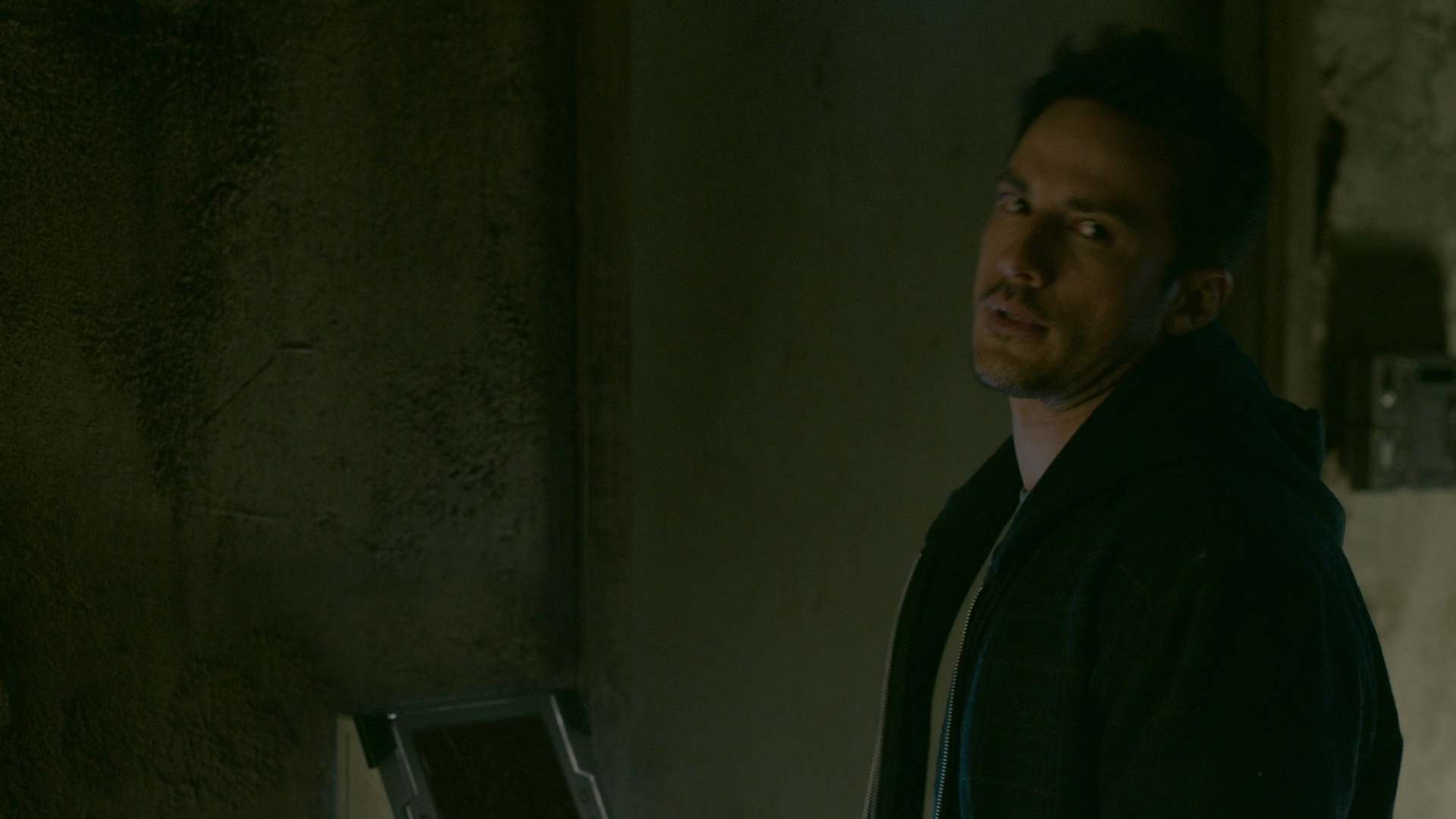 VampireDiariesWorld-dot-nl_RosswellNewMexico2x11-1165.jpg