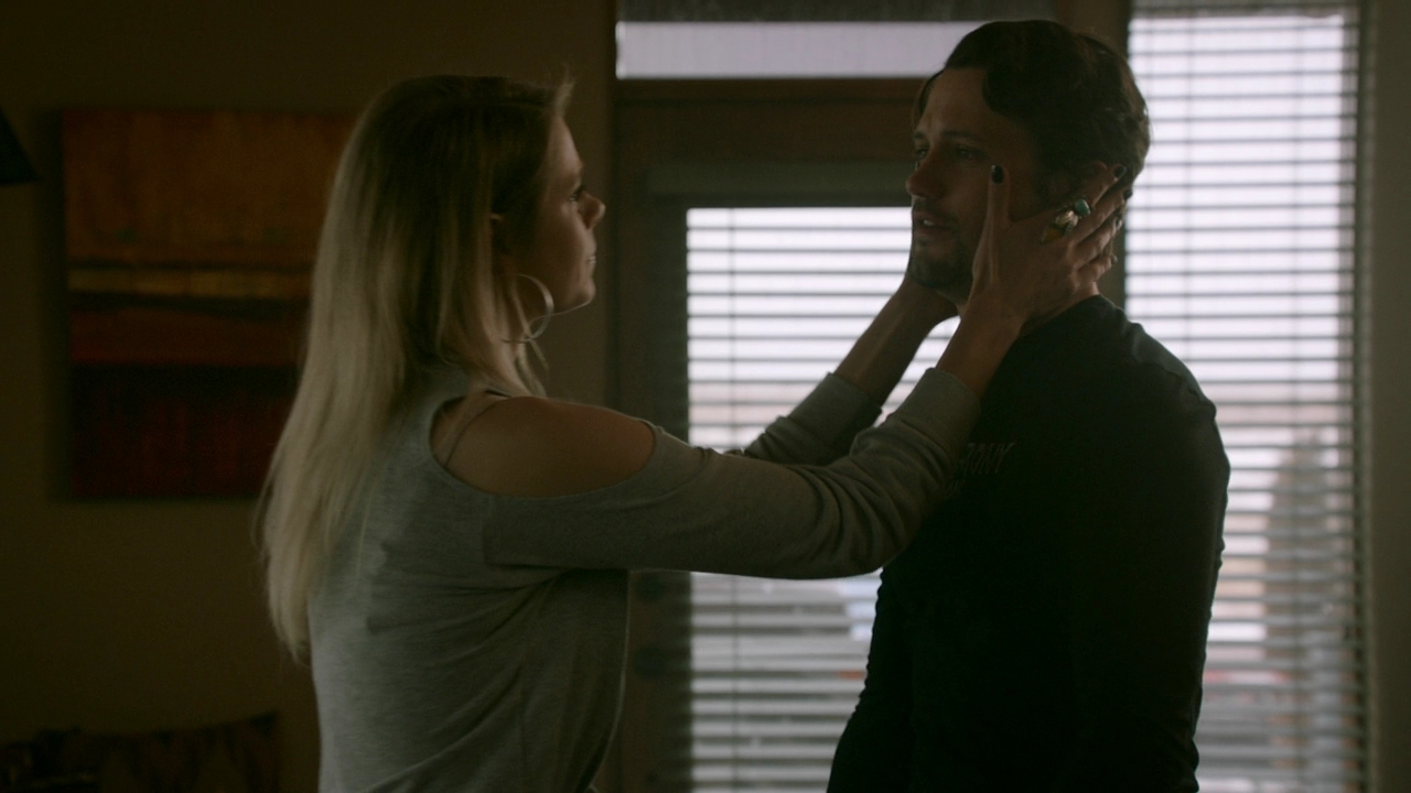 VampireDiariesWorld-dot-nl_RosswellNewMexico2x13-0430.jpg