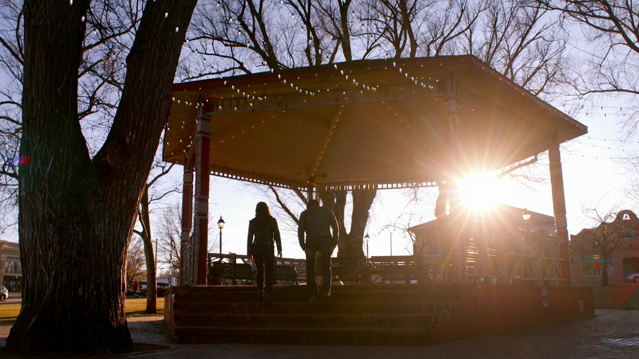 VampireDiariesWorld-dot-nl_RosswellNewMexico2x13-0605.jpg VampireDiariesWorld-dot-nl_RosswellNewMexico2x13-0605.jpg