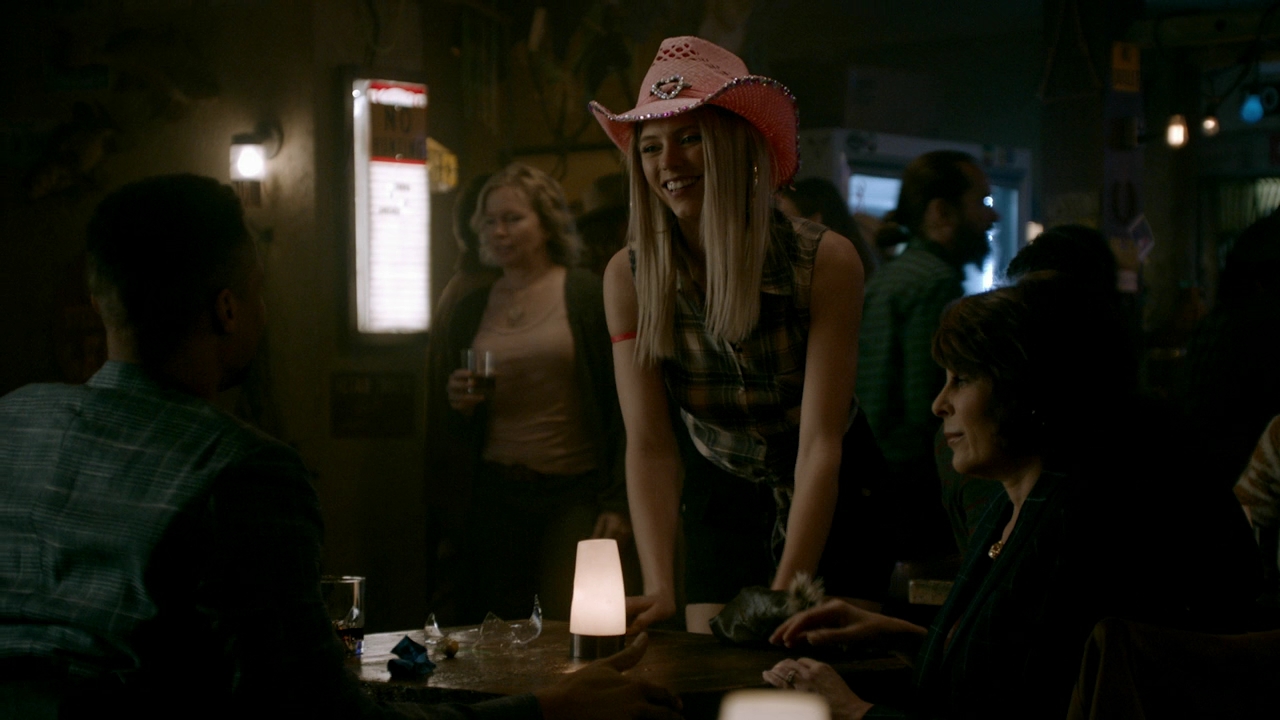 VampireDiariesWorld-dot-nl_RosswellNewMexico2x13-1084.jpg