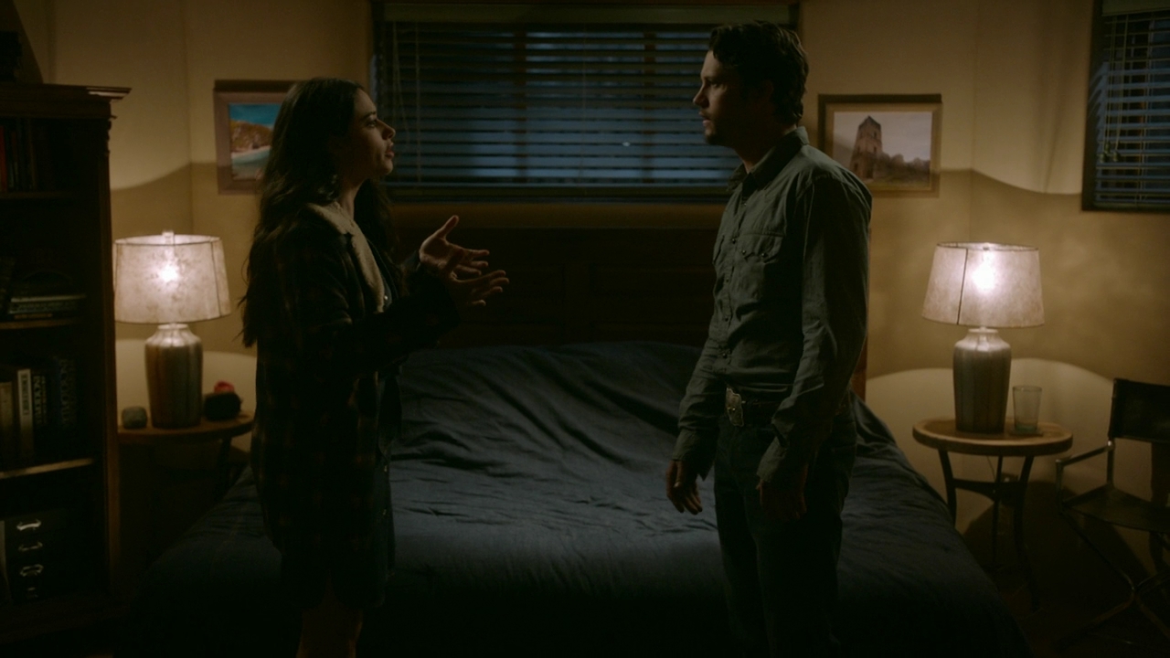 VampireDiariesWorld-dot-nl_RosswellNewMexico2x13-1604.jpg