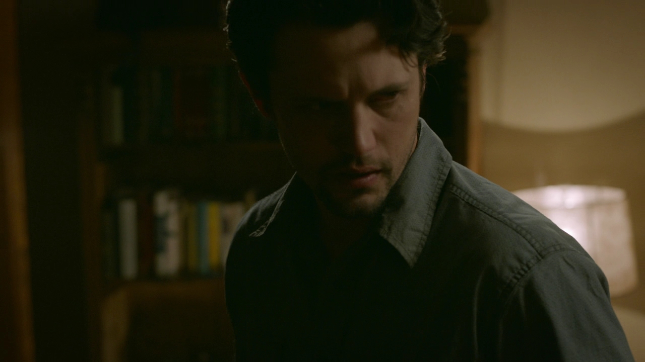 VampireDiariesWorld-dot-nl_RosswellNewMexico2x13-1706.jpg