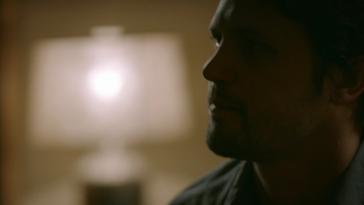 VampireDiariesWorld-dot-nl_RosswellNewMexico2x13-1725.jpg