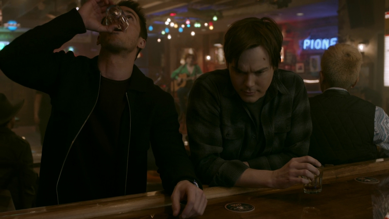 VampireDiariesWorld-dot-nl_RosswellNewMexico2x13-1841.jpg
