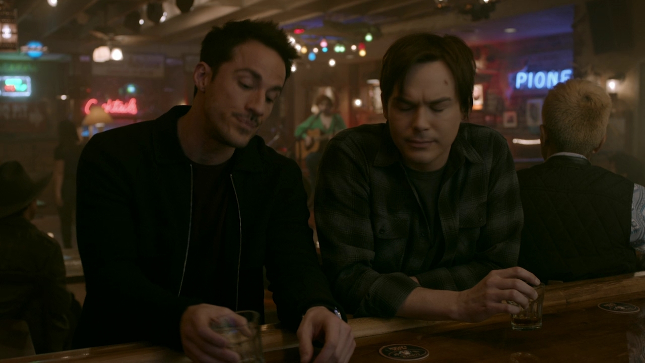 VampireDiariesWorld-dot-nl_RosswellNewMexico2x13-1842.jpg