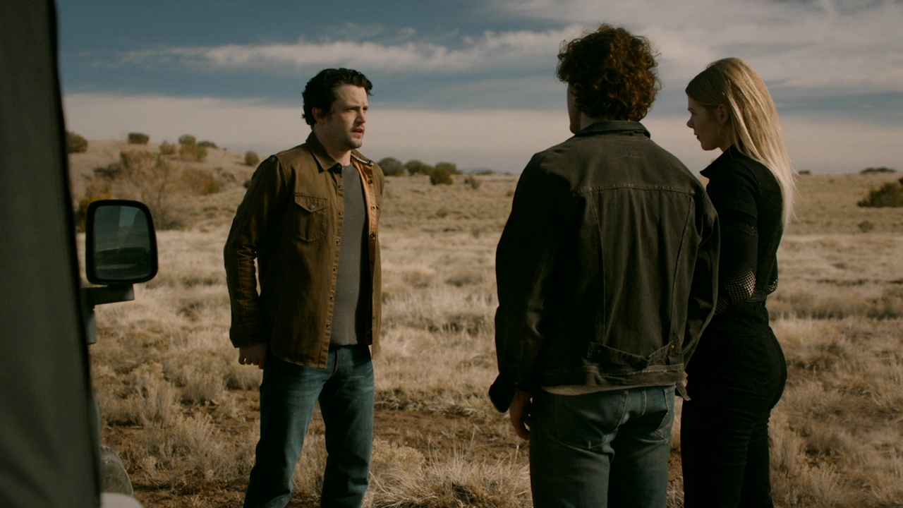 VampireDiariesWorld-dot-nl_RosswellNewMexico2x13-2316.jpg