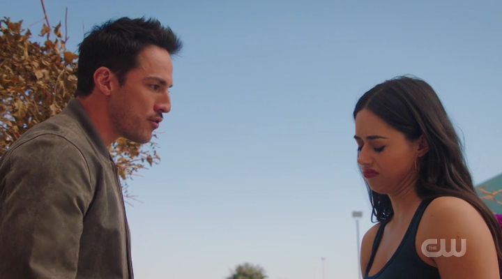 VampireDiariesWorld-dot-nl_RoswellNewMexico3x01-0678.jpg