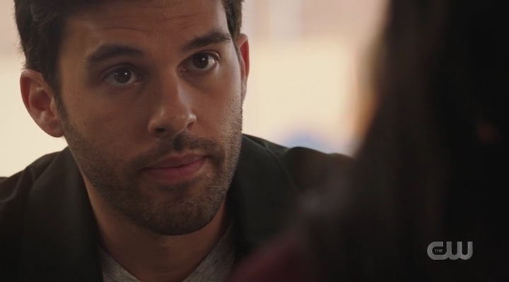 VampireDiariesWorld-dot-nl_RoswellNewMexico3x01-1349.jpg