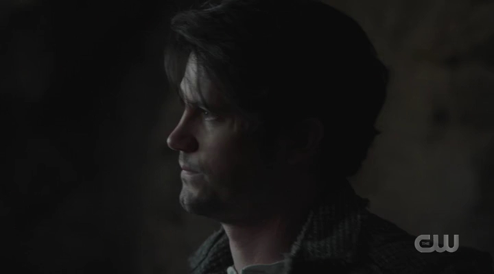 VampireDiariesWorld-dot-nl_RoswellNewMexico3x01-1500.jpg