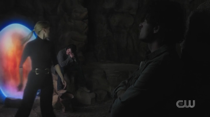 VampireDiariesWorld-dot-nl_RoswellNewMexico3x01-1554.jpg