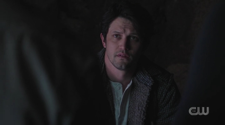 VampireDiariesWorld-dot-nl_RoswellNewMexico3x01-1588.jpg