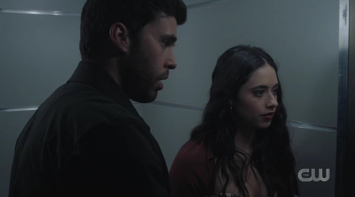 VampireDiariesWorld-dot-nl_RoswellNewMexico3x01-1729.jpg