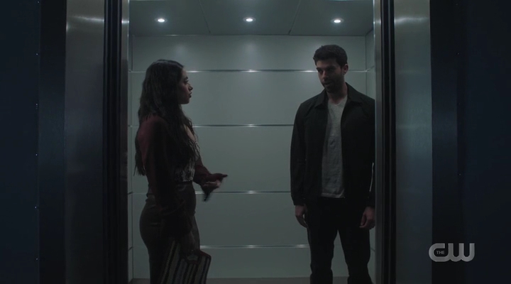 VampireDiariesWorld-dot-nl_RoswellNewMexico3x01-1782.jpg