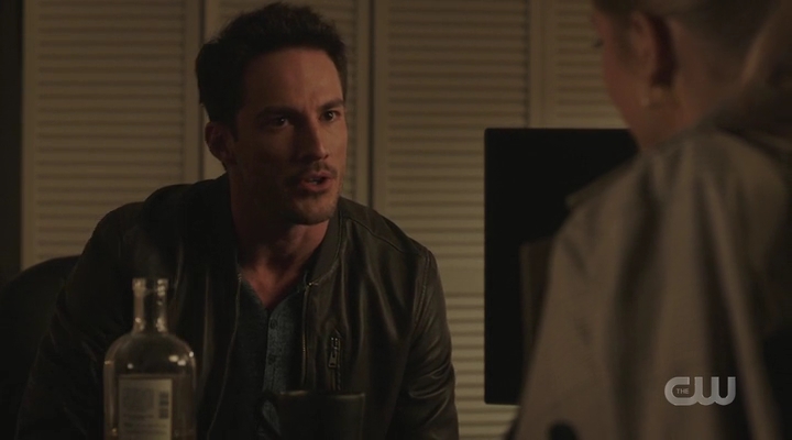 VampireDiariesWorld-dot-nl_RoswellNewMexico3x01-1866.jpg
