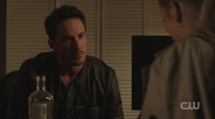 VampireDiariesWorld-dot-nl_RoswellNewMexico3x01-1868.jpg