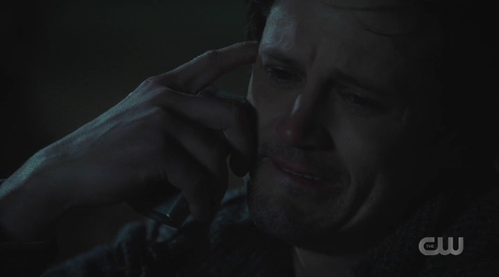 VampireDiariesWorld-dot-nl_RoswellNewMexico3x01-1947.jpg