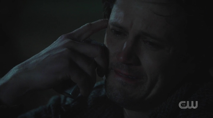 VampireDiariesWorld-dot-nl_RoswellNewMexico3x01-1948.jpg