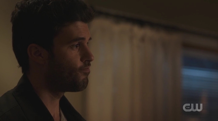 VampireDiariesWorld-dot-nl_RoswellNewMexico3x01-2297.jpg