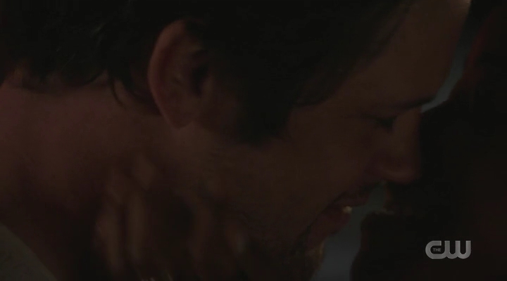 VampireDiariesWorld-dot-nl_RoswellNewMexico3x01-2361.jpg