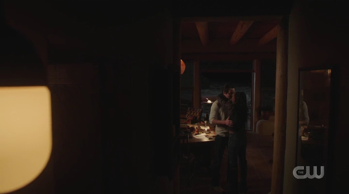 VampireDiariesWorld-dot-nl_RoswellNewMexico3x01-2363.jpg