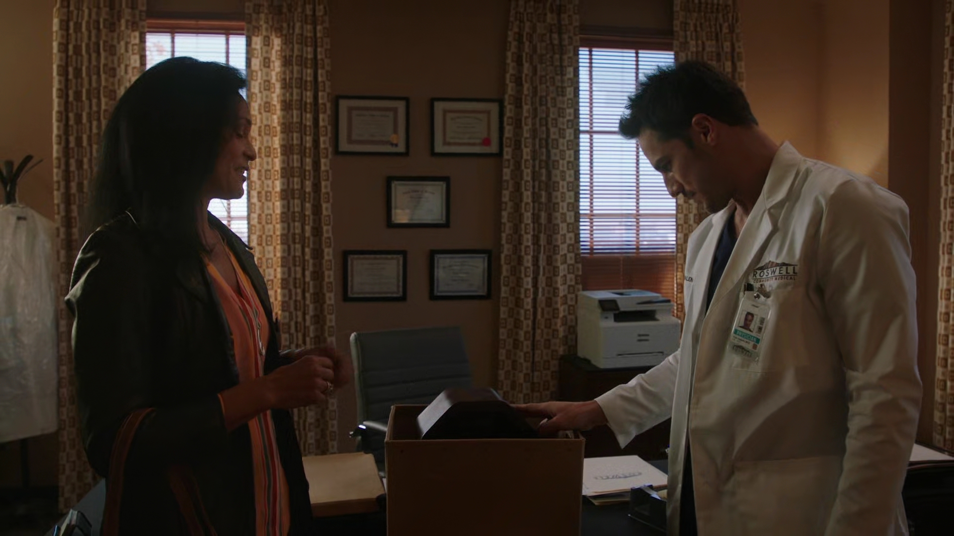 VampireDiariesWorld-dot-nl_RoswellNewMexico3x02-0542.jpg