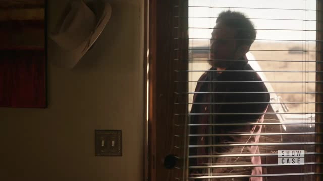 VampireDiariesWorld-dot-nl_RoswellNewMexico3x03-0813.jpg