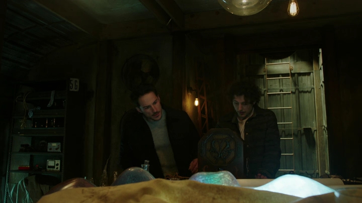 VampireDiariesWorld-dot-nl_RoswellNewMexico3x04-0808.jpg