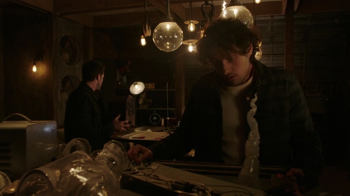 VampireDiariesWorld-dot-nl_RoswellNewMexico3x04-1111.jpg