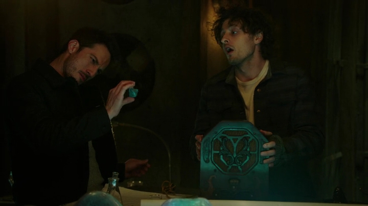 VampireDiariesWorld-dot-nl_RoswellNewMexico3x04-0780.jpg