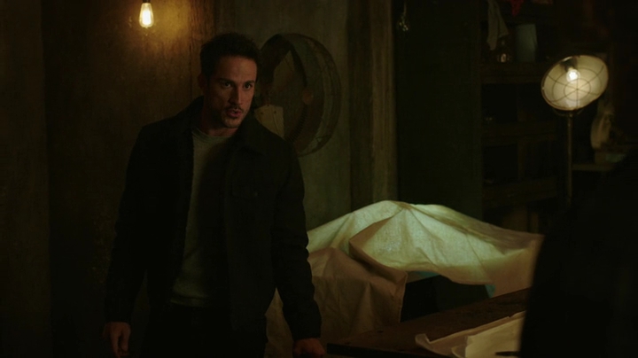VampireDiariesWorld-dot-nl_RoswellNewMexico3x04-1182.jpg