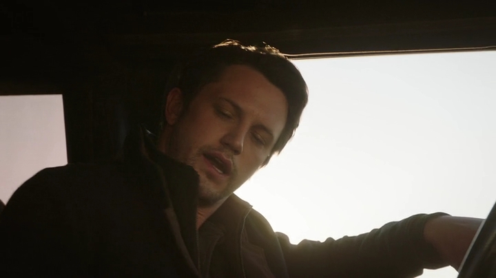 VampireDiariesWorld-dot-nl_RoswellNewMexico3x04-1319.jpg