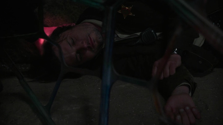 VampireDiariesWorld-dot-nl_RoswellNewMexico3x04-1380.jpg