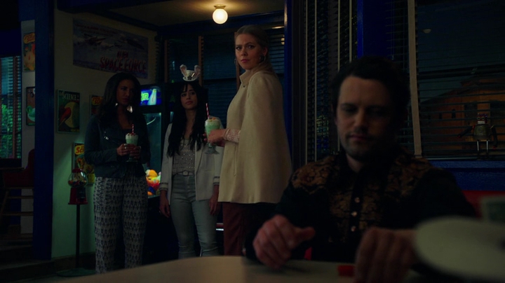 VampireDiariesWorld-dot-nl_RoswellNewMexico3x04-1556.jpg