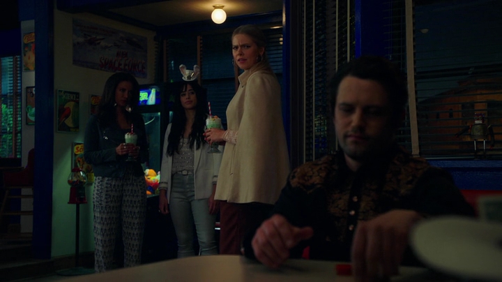 VampireDiariesWorld-dot-nl_RoswellNewMexico3x04-1557.jpg