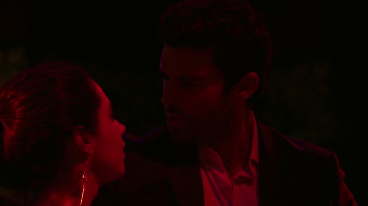 VampireDiariesWorld-dot-nl_RoswellNewMexico3x04-1641.jpg