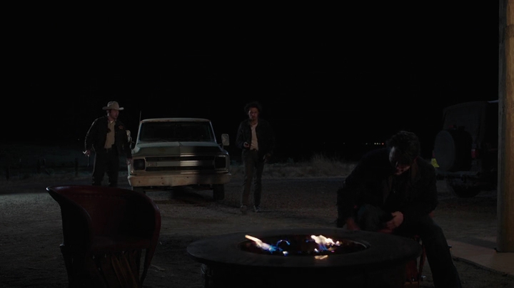 VampireDiariesWorld-dot-nl_RoswellNewMexico3x04-1912.jpg