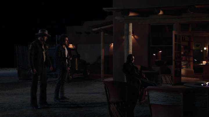 VampireDiariesWorld-dot-nl_RoswellNewMexico3x04-1918.jpg